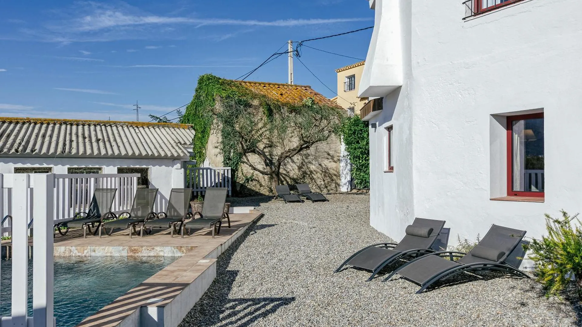 Ca La Yaya Villa Llanca Spain